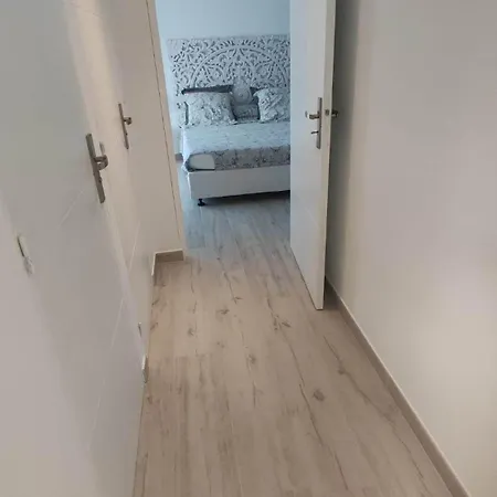 La Maison De Marie A 8 Mn Des Plages Περπινιάν