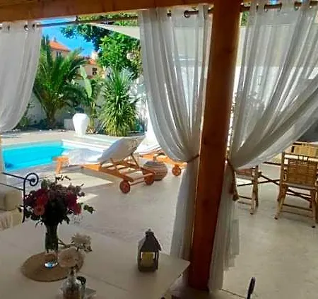 La Maison De Marie A 8 Mn Des Plages